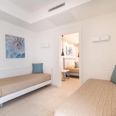 Mangia's Pollina ホテル