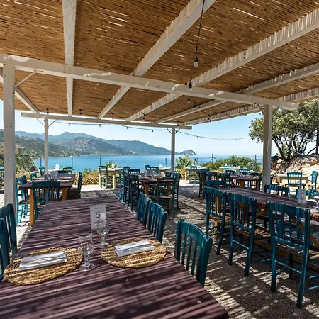 ホテル Mangia's Pollina 4*