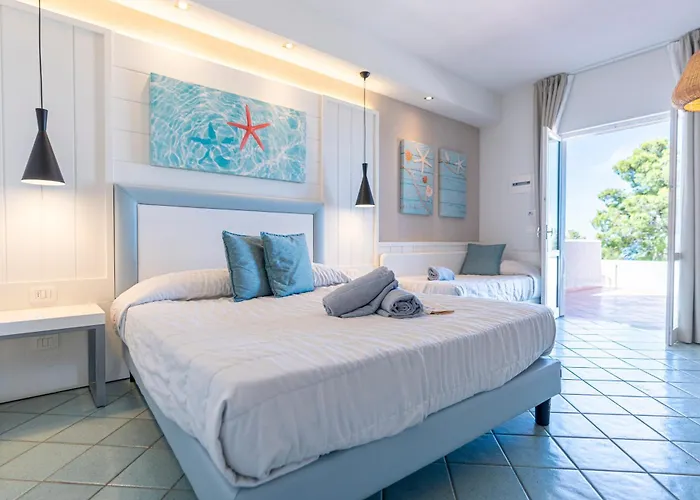 Mangia's Pollina מלון Finale