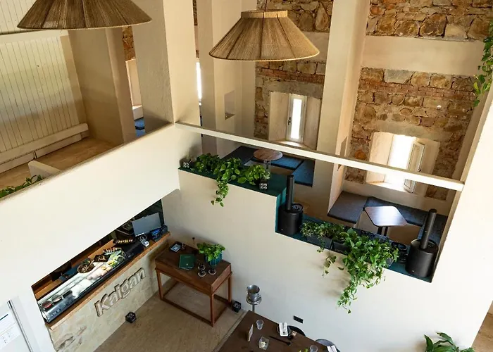 מלון Mangia's Pollina 4*