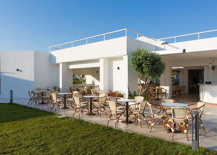 מלון Mangia's Pollina Finale