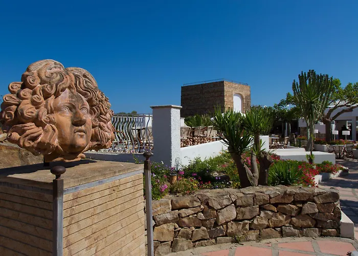 Mangia's Pollina מלון 4*