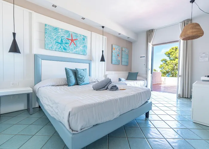 Mangia's Pollina מלון Finale